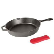 lodge cast iron skillet